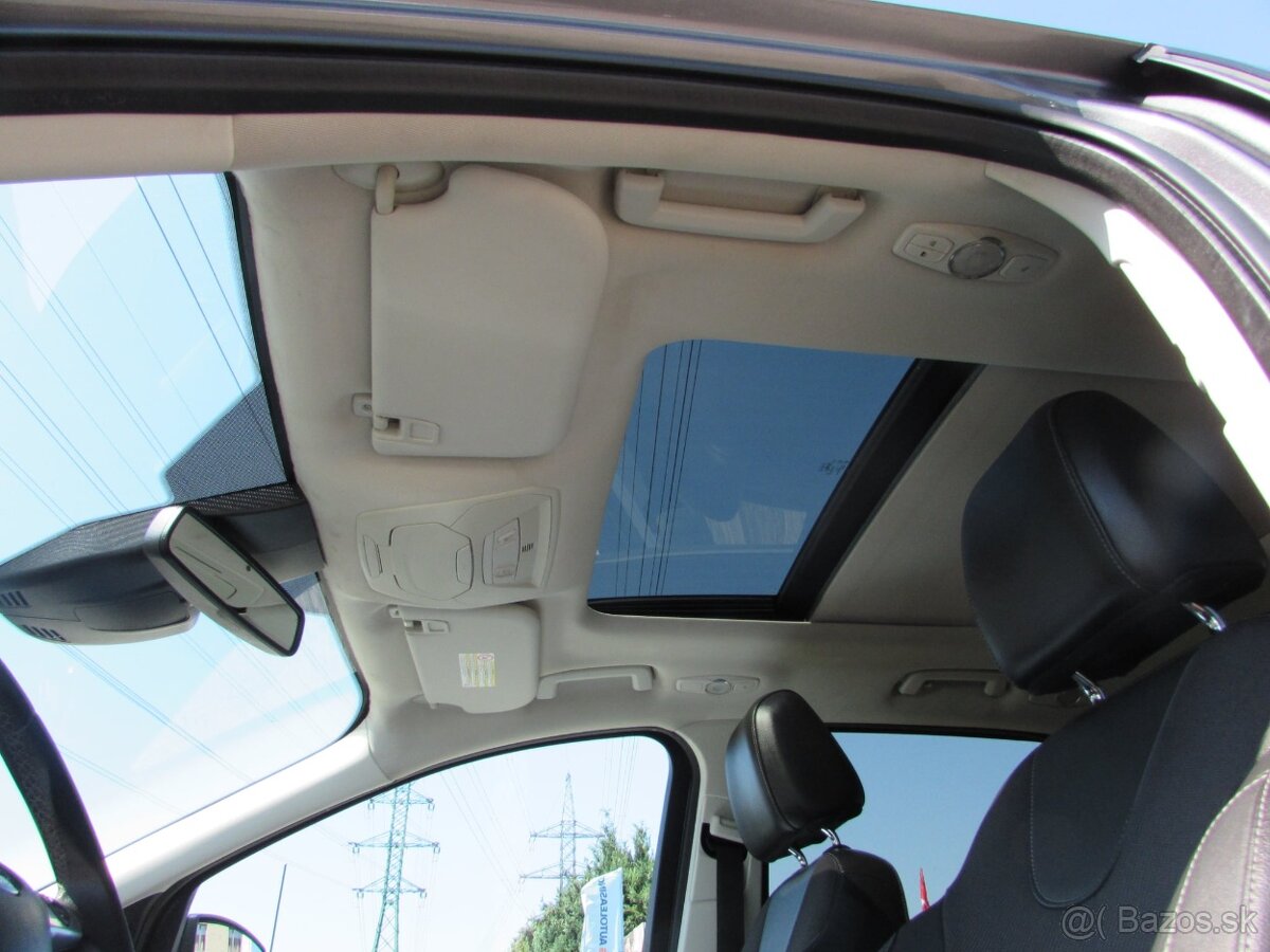 Ford Kuga 2.0 TDCI - ST LINE - 4x4, AUTOMAT - 20