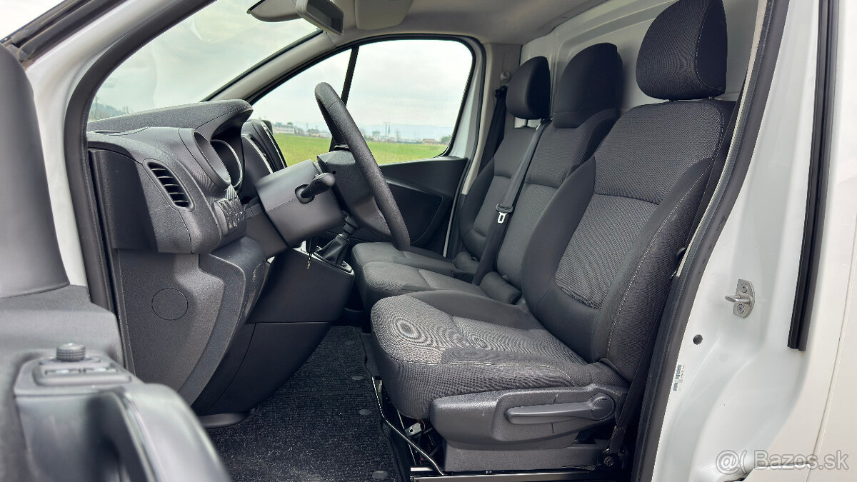 Renault Trafic 2.0 dCi (140 k) - 20