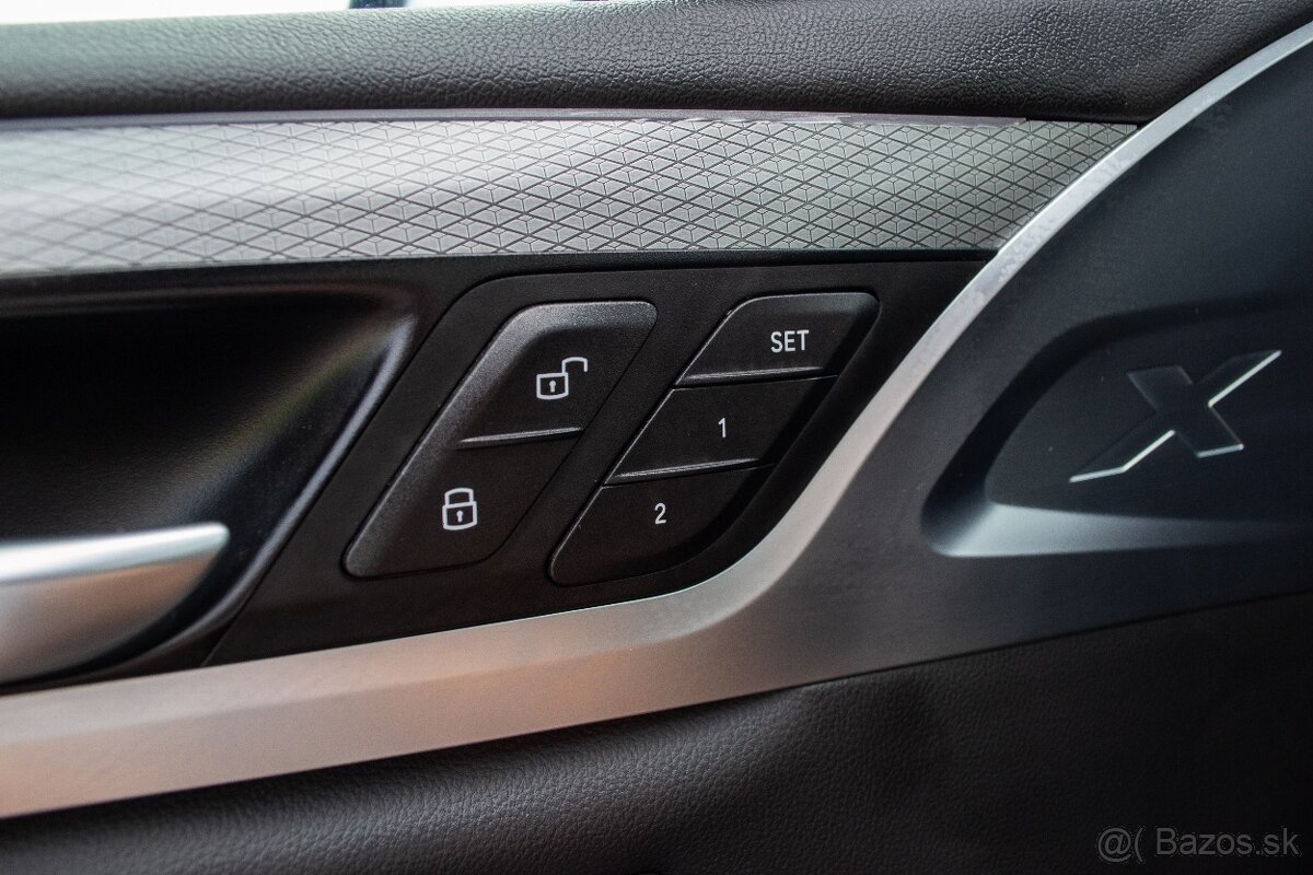 BMW X3 xDrive20d M-Packet A/T - 20