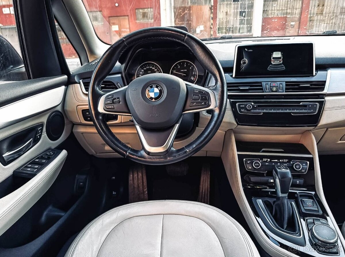 BMW Rad 2 Active Tourer 2 218d Luxury Line A/T - 20