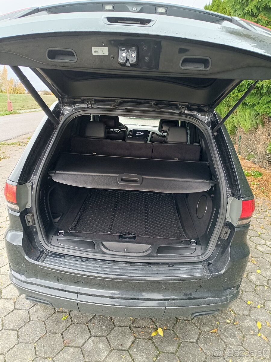 Jeep Grand Cherokee - 20