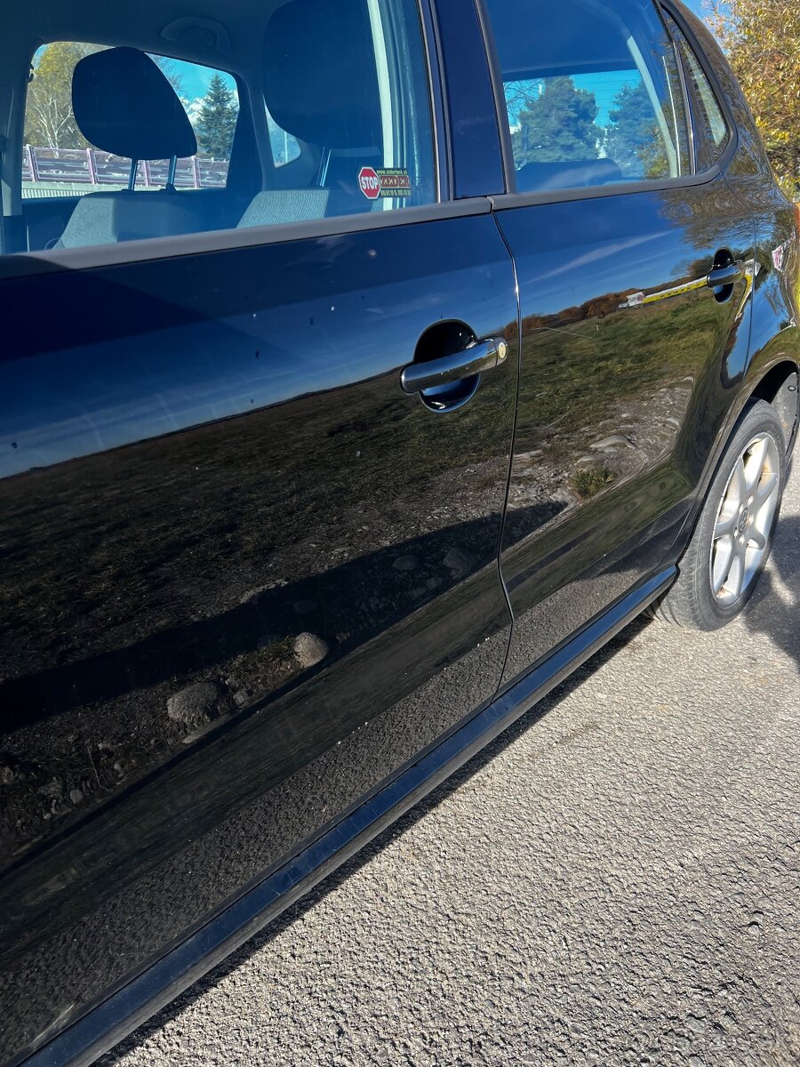Predám Volkswagen Polo 1.4 - 20