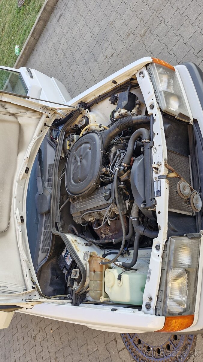 Mercedes benz w201 190E - 20