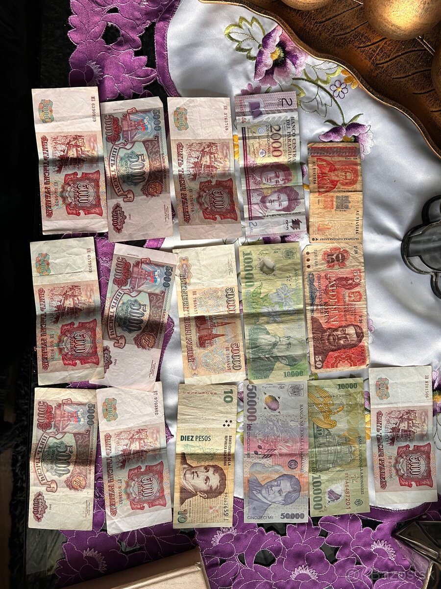 Staré zachovalé poštové známky, mince a bankovky - 20