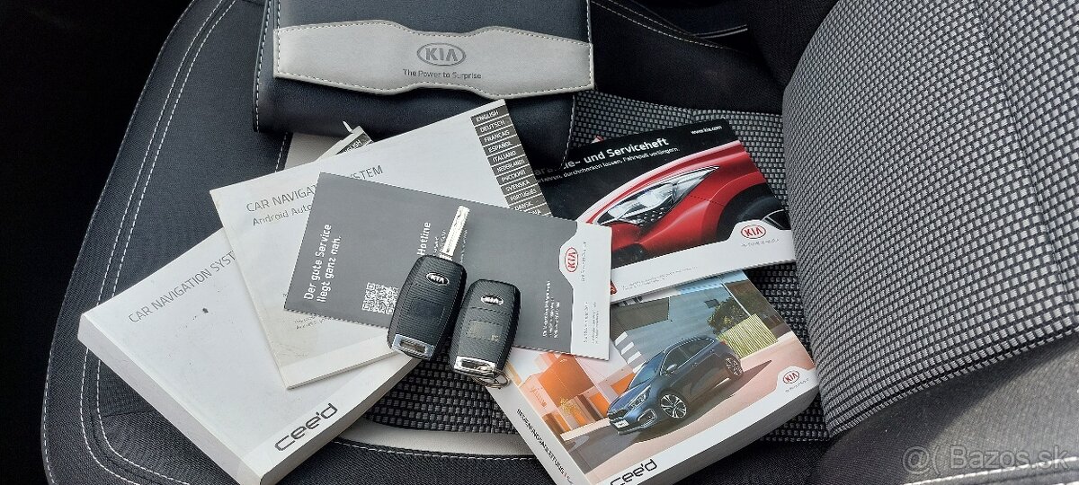 Kia Ceed SW 1.6 CRDi 136k Gold - 20