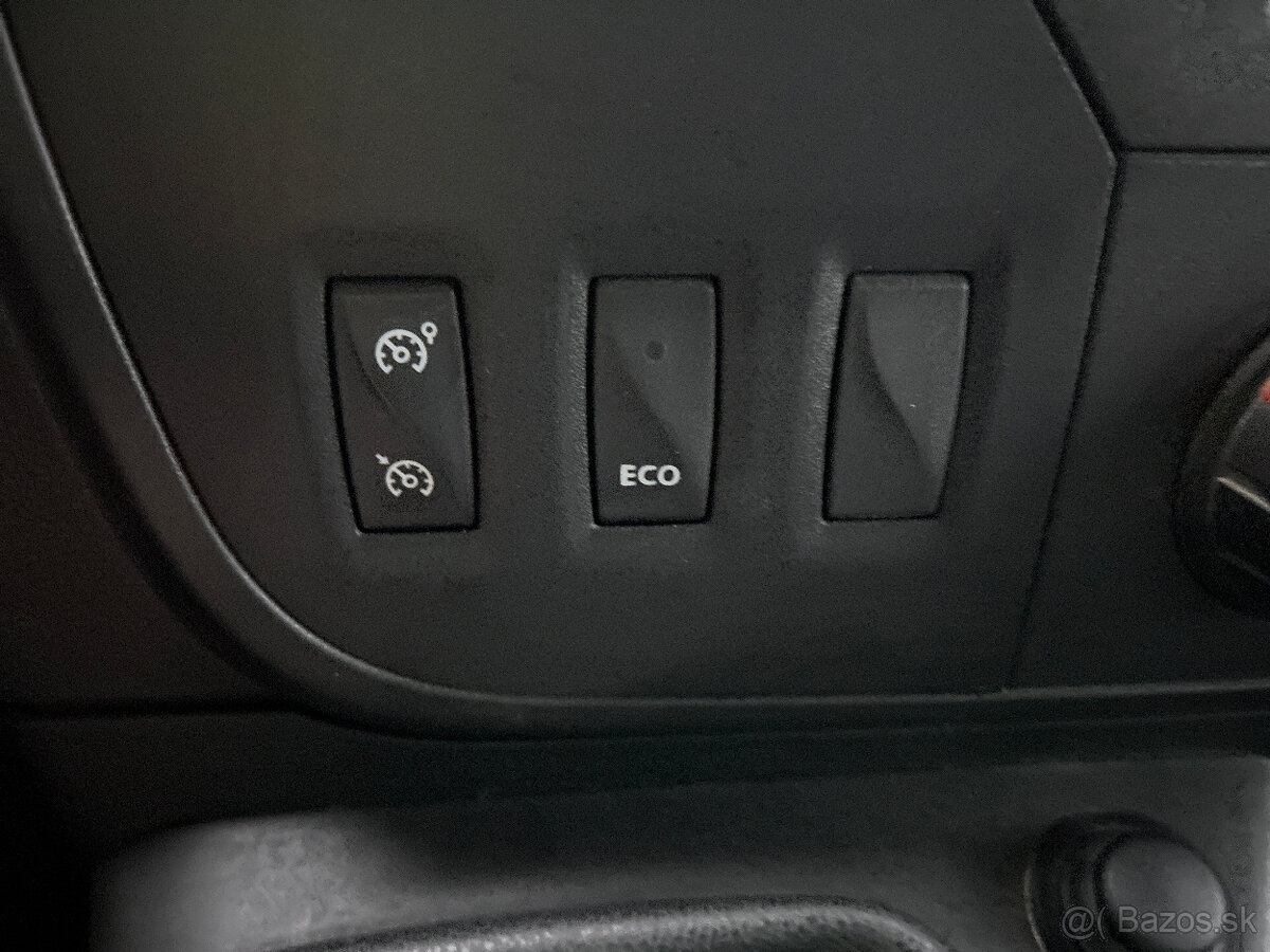 Renault Master 2.3 Dci, L2H2, 7 - miestny, odpočet DPH - 20