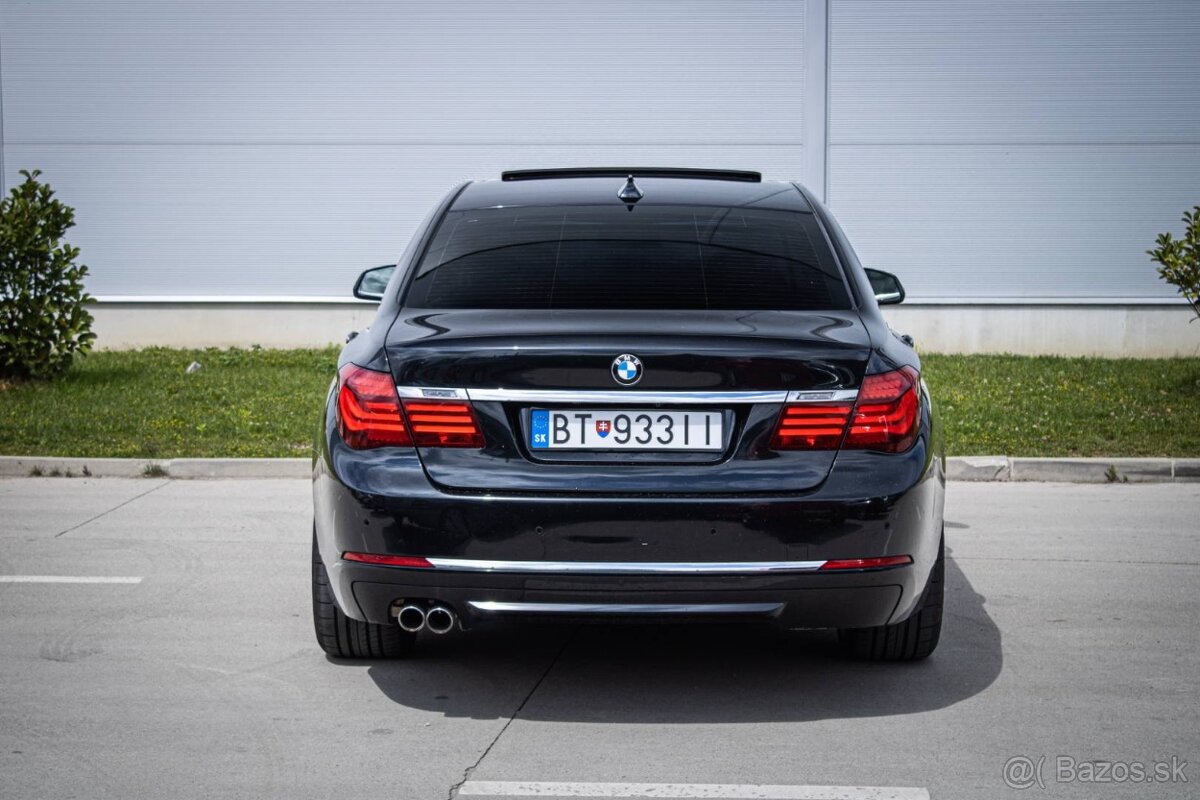 Predám BMW 730d xDrive 2013, nový motor - 20