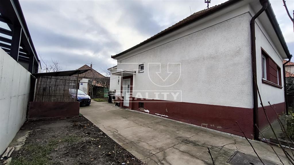 Vynikajúca investícia s potenciálom - rodinný dom v... - 20