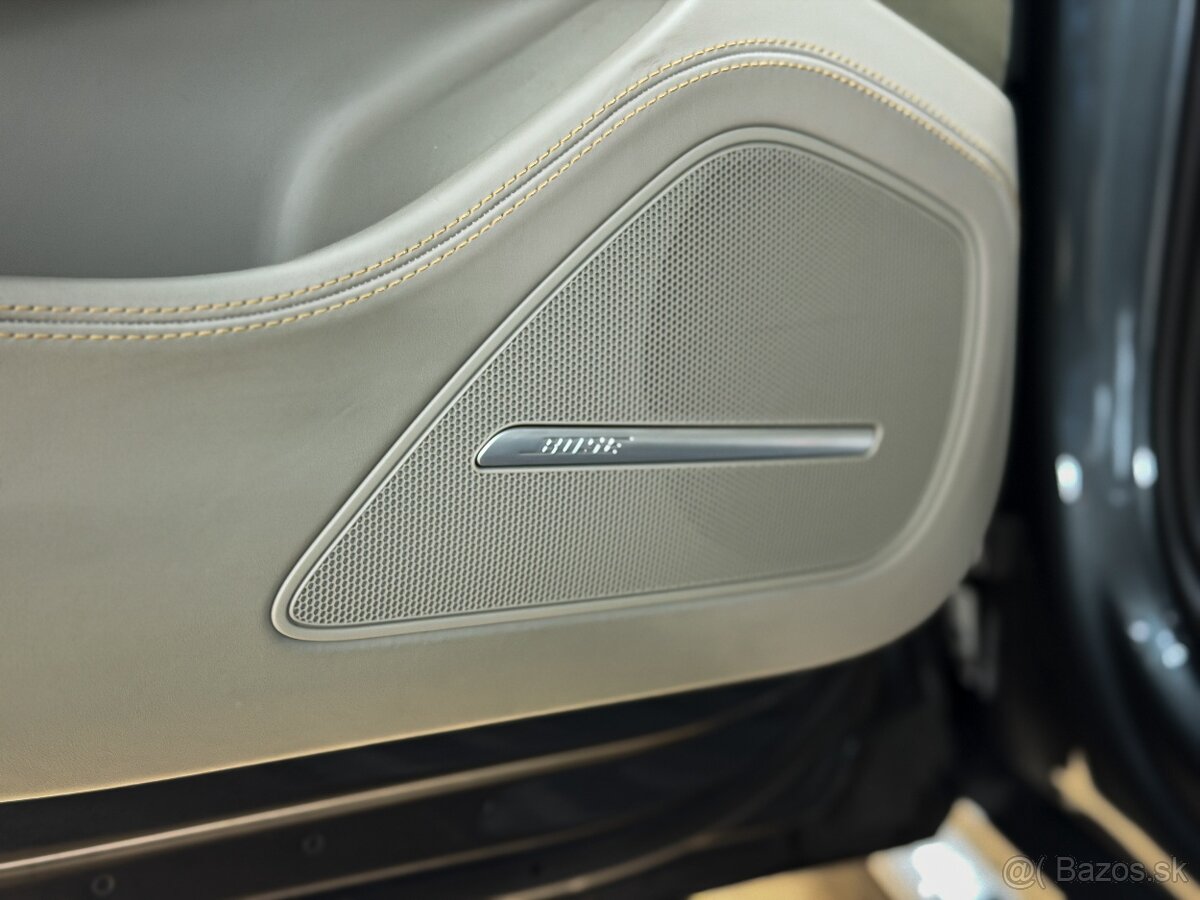 Audi S8 PLUS Quattro - 20
