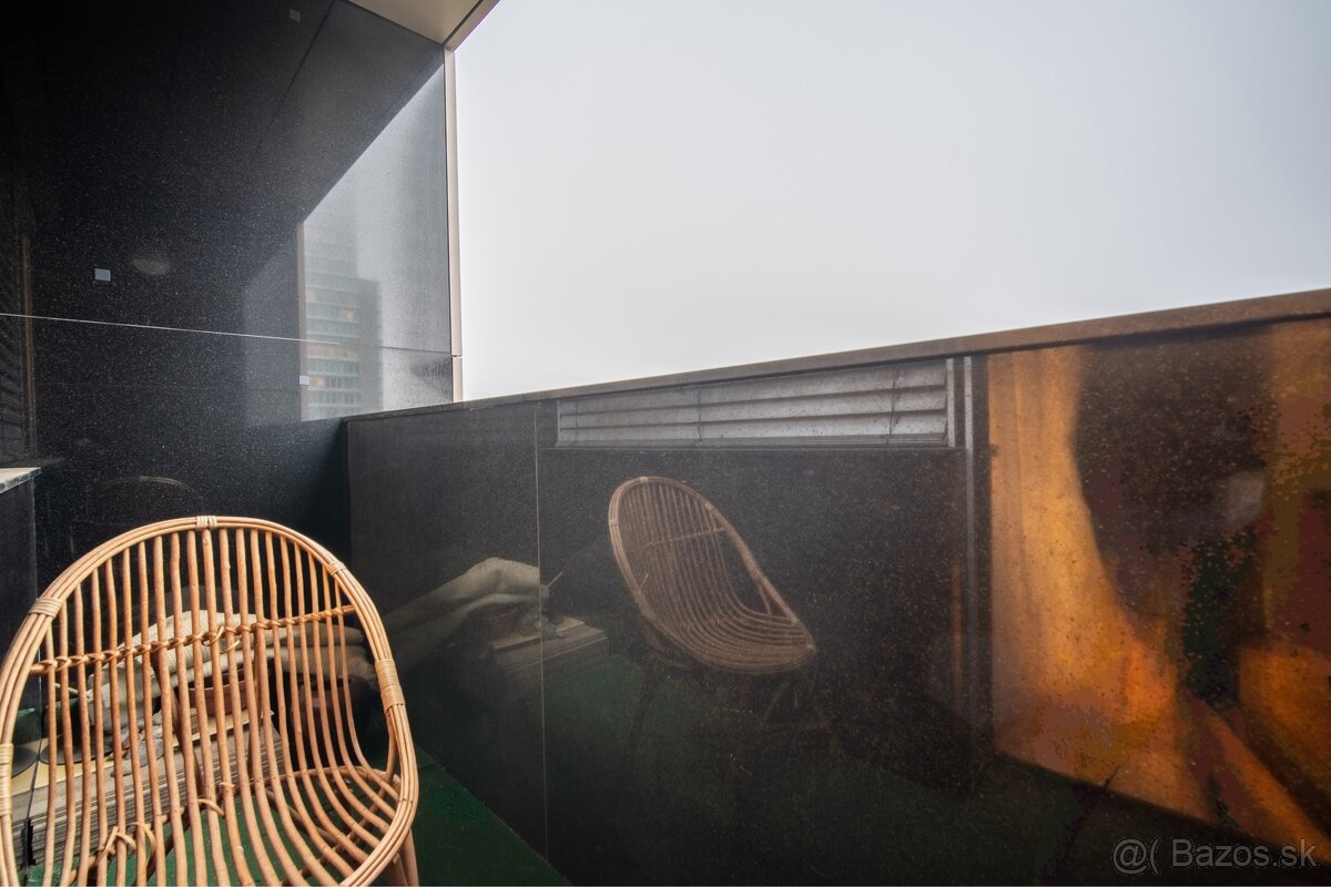 PRENÁJOM 2 izbový byt 75 m² Five Star Residence, Staré Mesto - 20