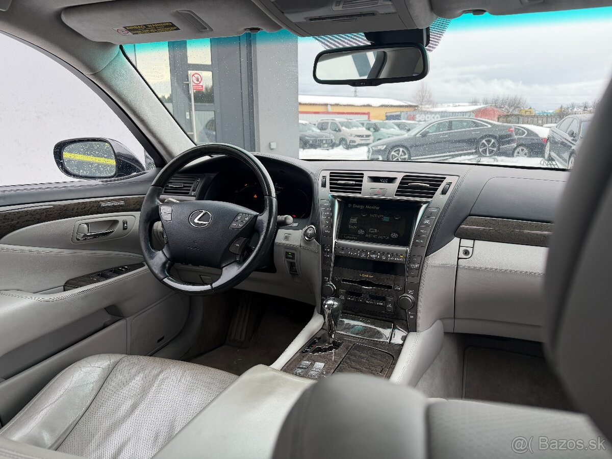 Lexus LS 600hL • 2008 • 4x4 • TOP VÝBAVA - 20