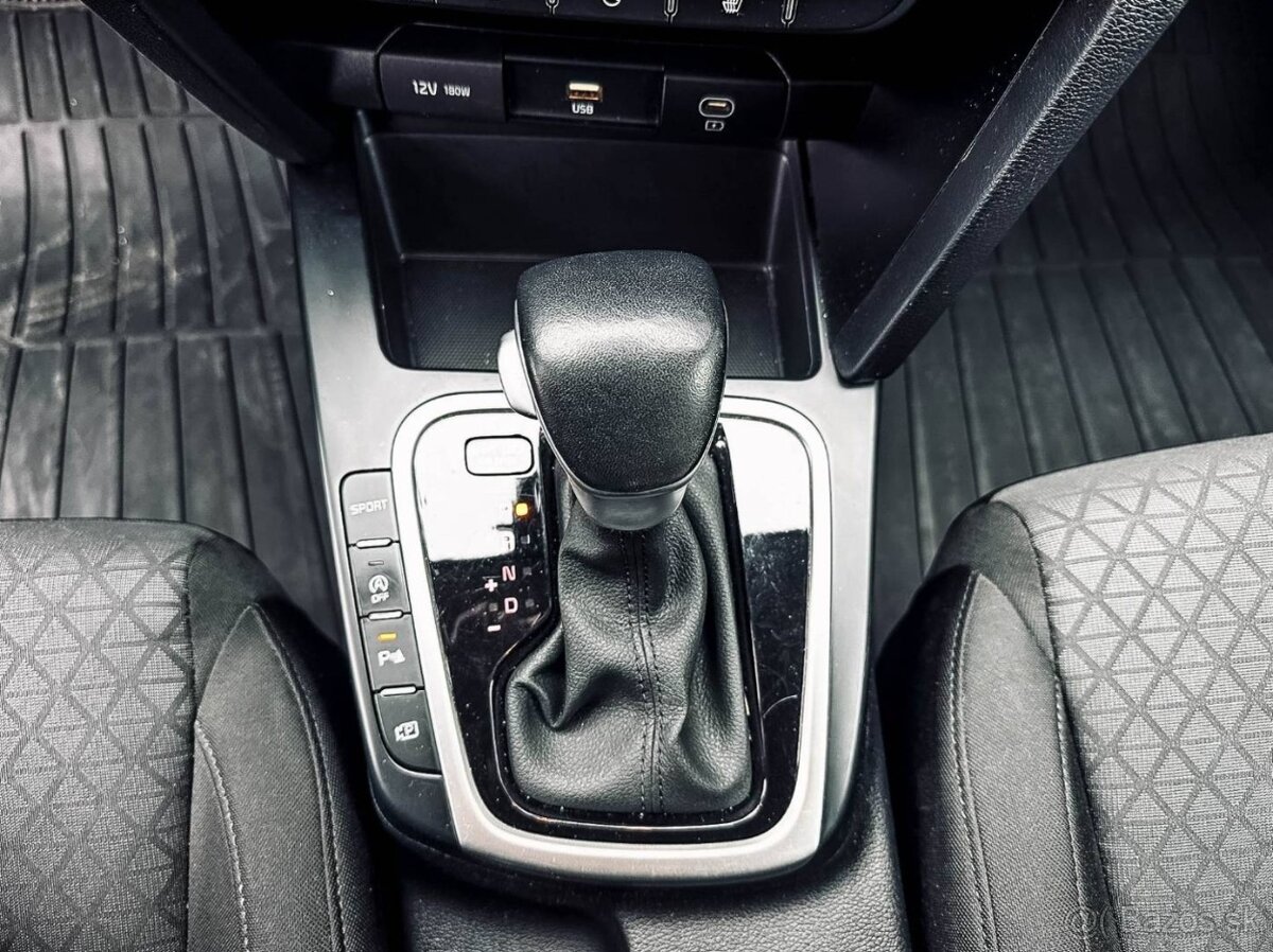 Kia Ceed SW 1.5 T-GDi Silver A/T - 20