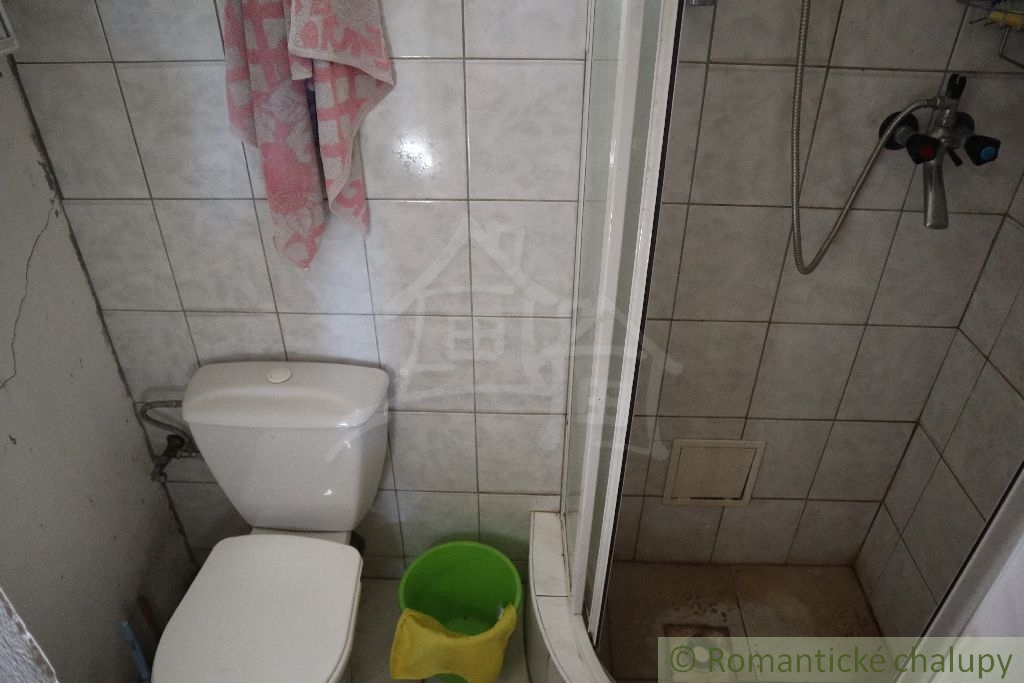 NOVÁ CENA Dom/chalupa v príjemnom prostredí na okraji obc - 20