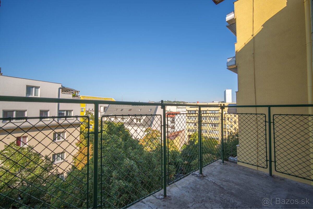 PRENÁJOM 4 izbového bytu 117m2 UL. 29. Augusta,Staré Mesto - 20