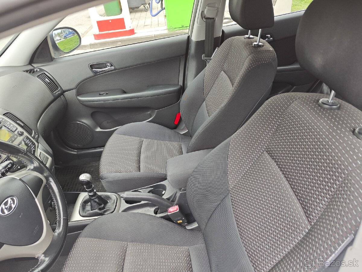 Hyundai I30 85KW 1.6 Crdi 169 tis.km - 20
