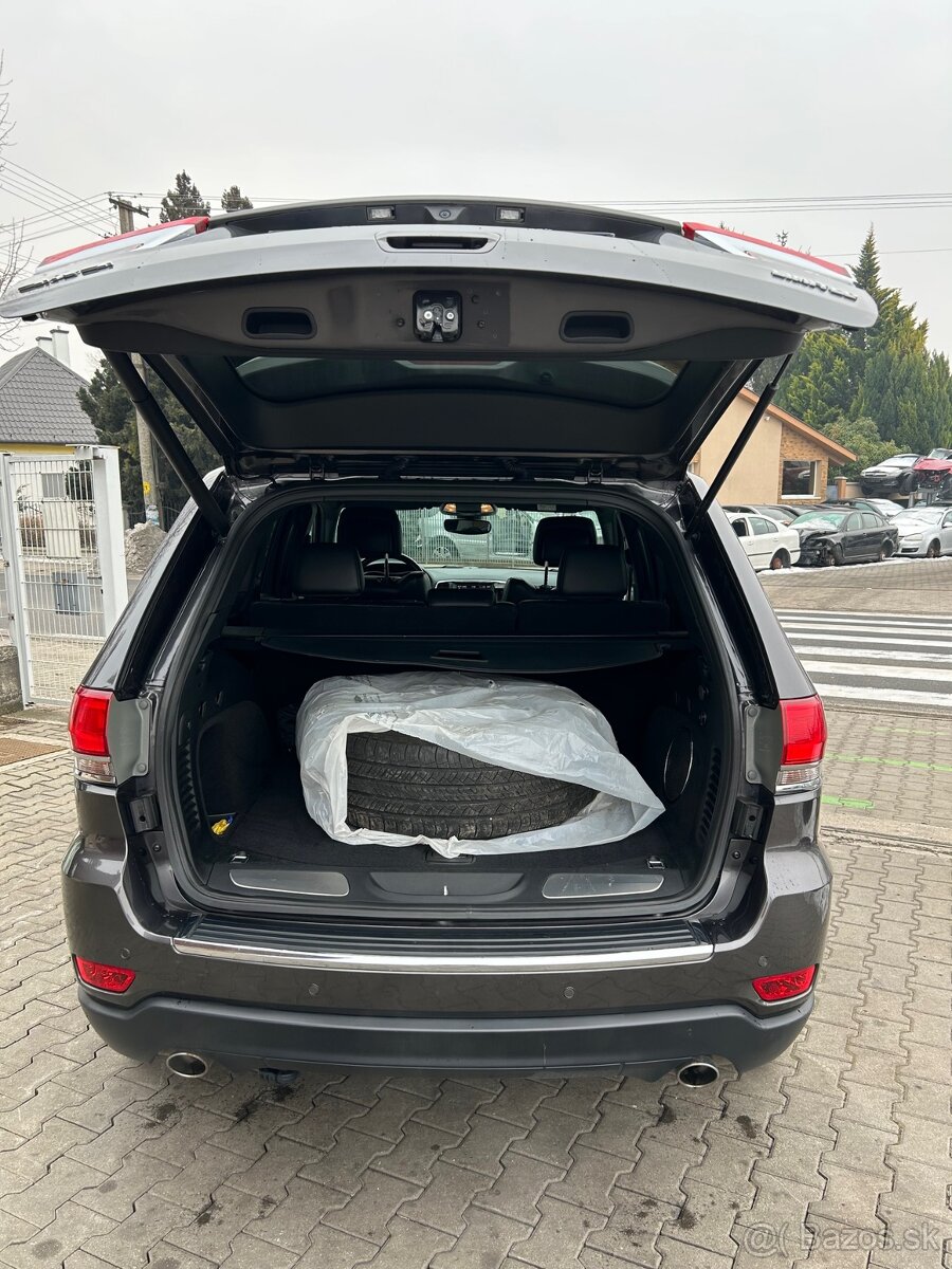 Jeep Grand Cherokee 3.0L V6 TD Laredo A/T - 20