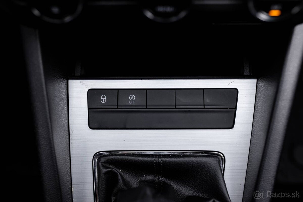 Škoda Octavia Combi 1.6 TDI 115k Ambition - 20