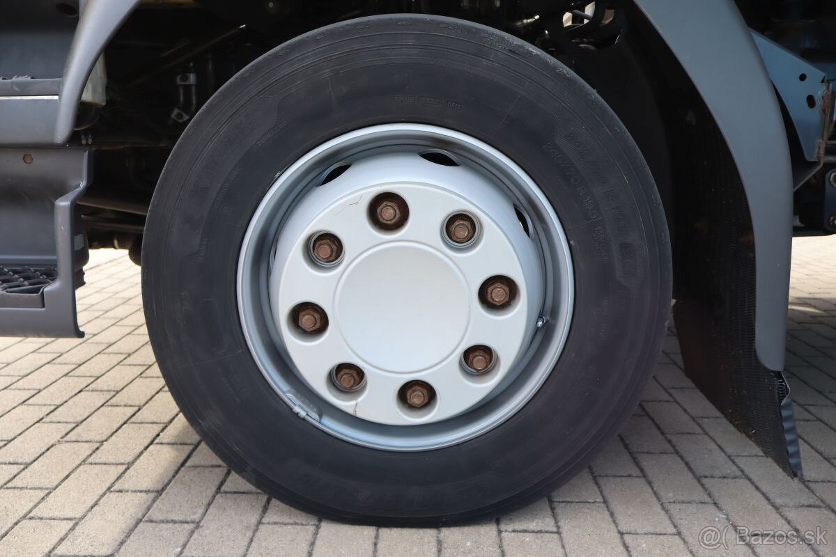 RENAULT D12 EU6–Thermo KingV600MAX, manuál, hydr.čelo 1,5t - 20