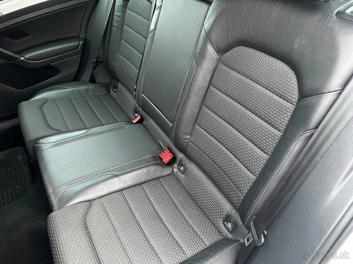 Volkswagen Golf 1.6 TDI DSG - 20