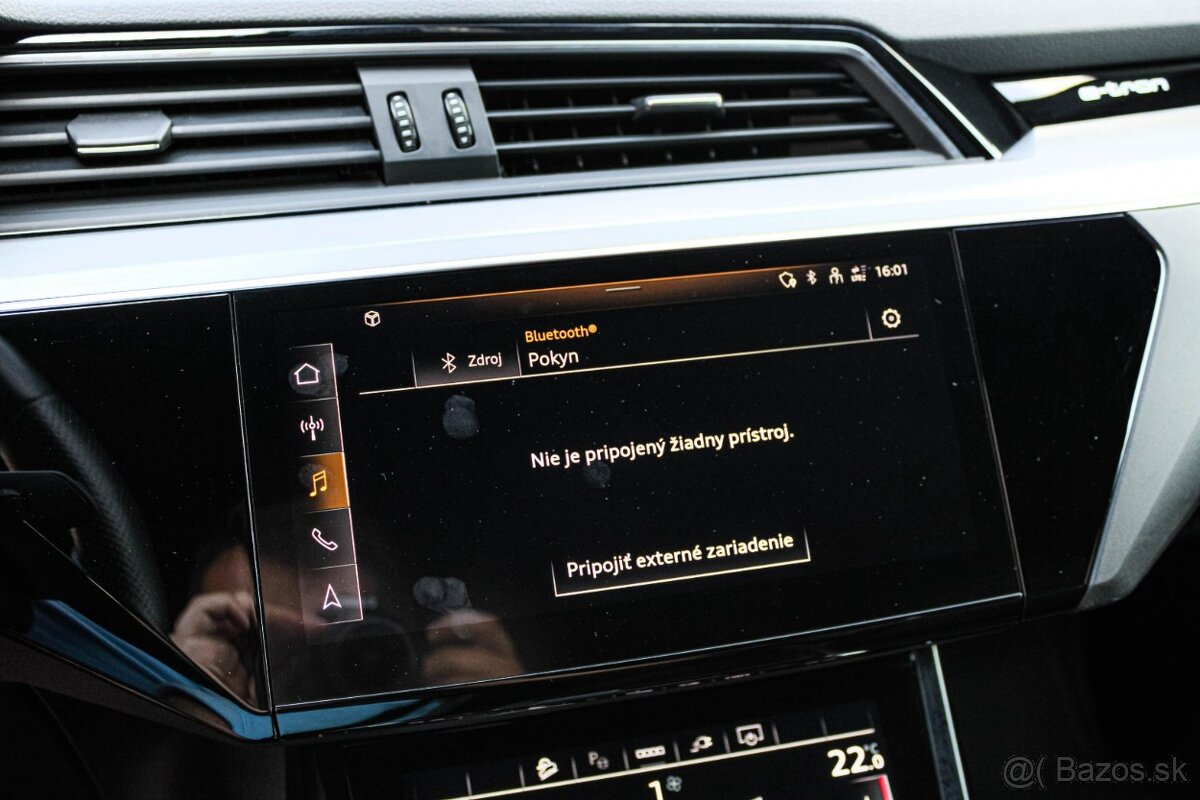 Audi E-tron 55 quattro S line - 20