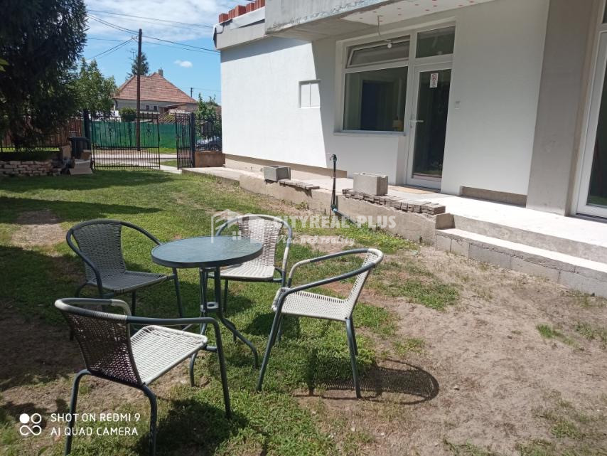 Ponúkame Vám na prenájom v novostavbe 3 izbový rodinný dom v - 20