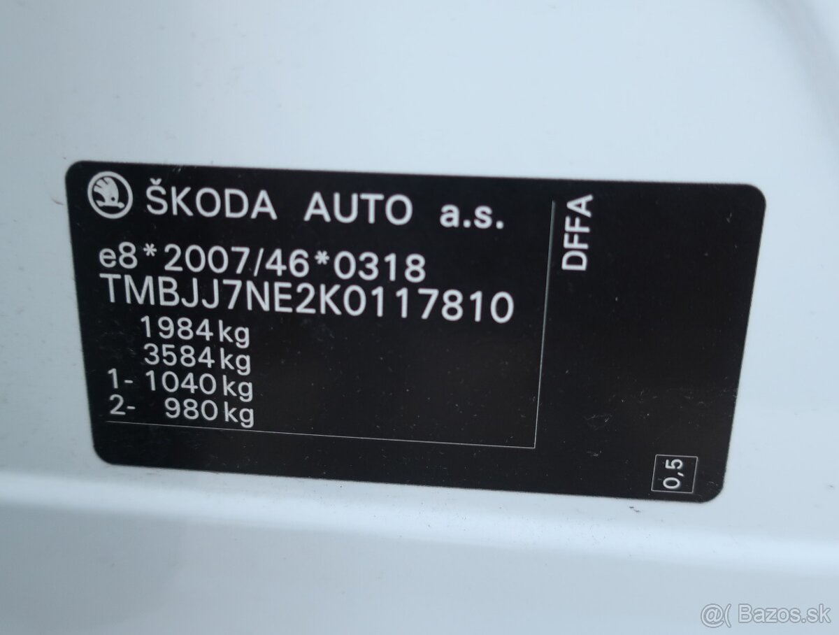 Škoda Octavia III combi FL r.4/2019 2,0TDi 150k DSG Business - 20