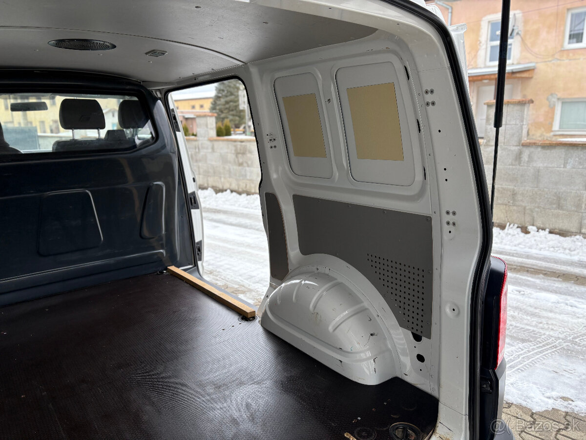 Volkswagen T6 Transporter 2.0 Tdi, L1H1, odpočet DPH - 20