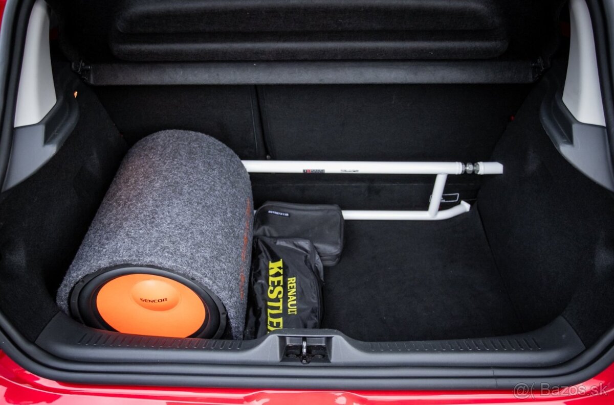 Renault Clio 1.6 Turbo R.S. EDC, 147kW - 20