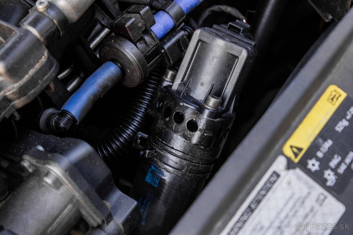 Volkswagen Golf 2.0 TFSI 270k R 4-Motion - 20