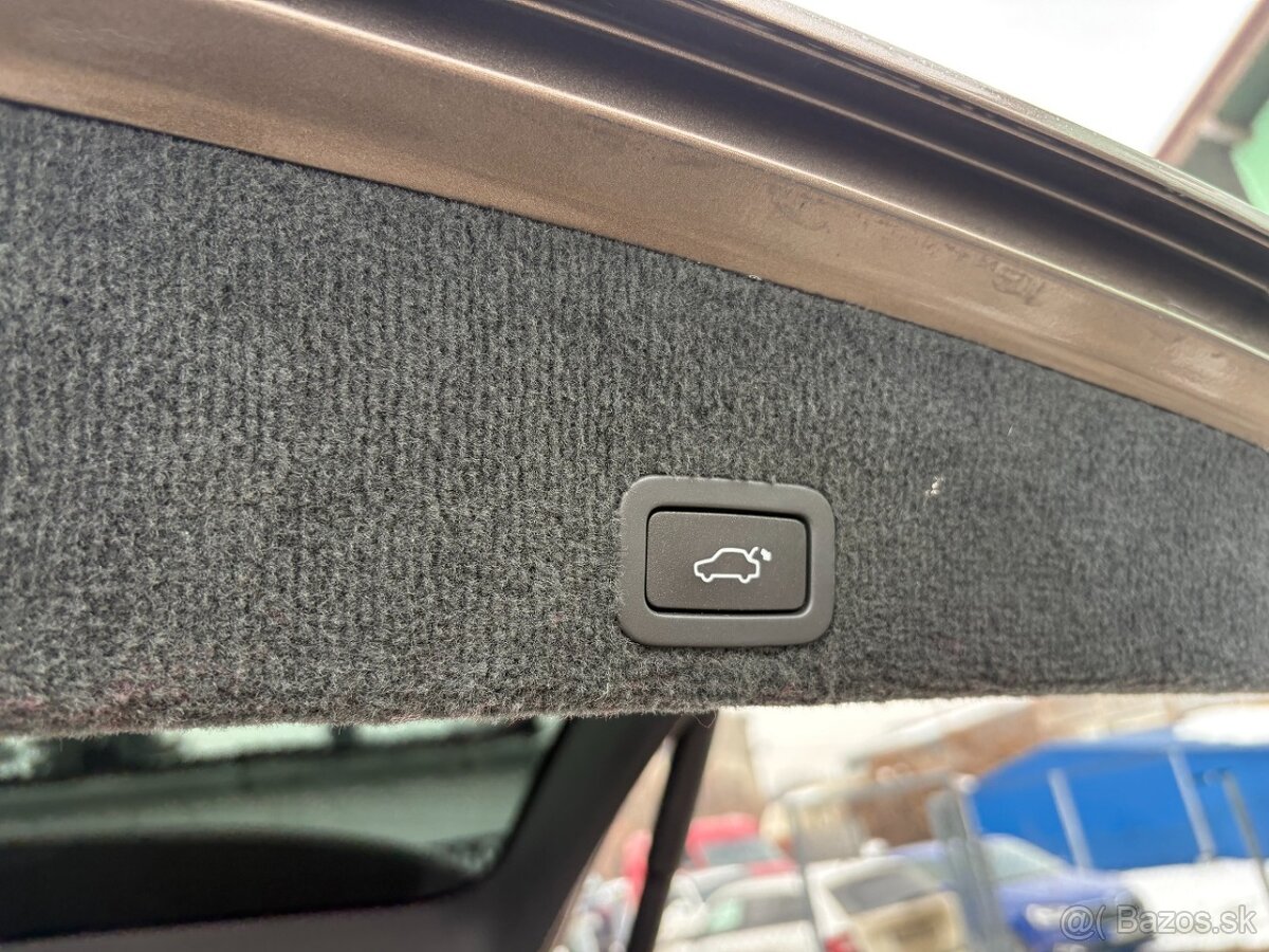 Volvo XC60 D4 AWD 2.4L Summum - 20