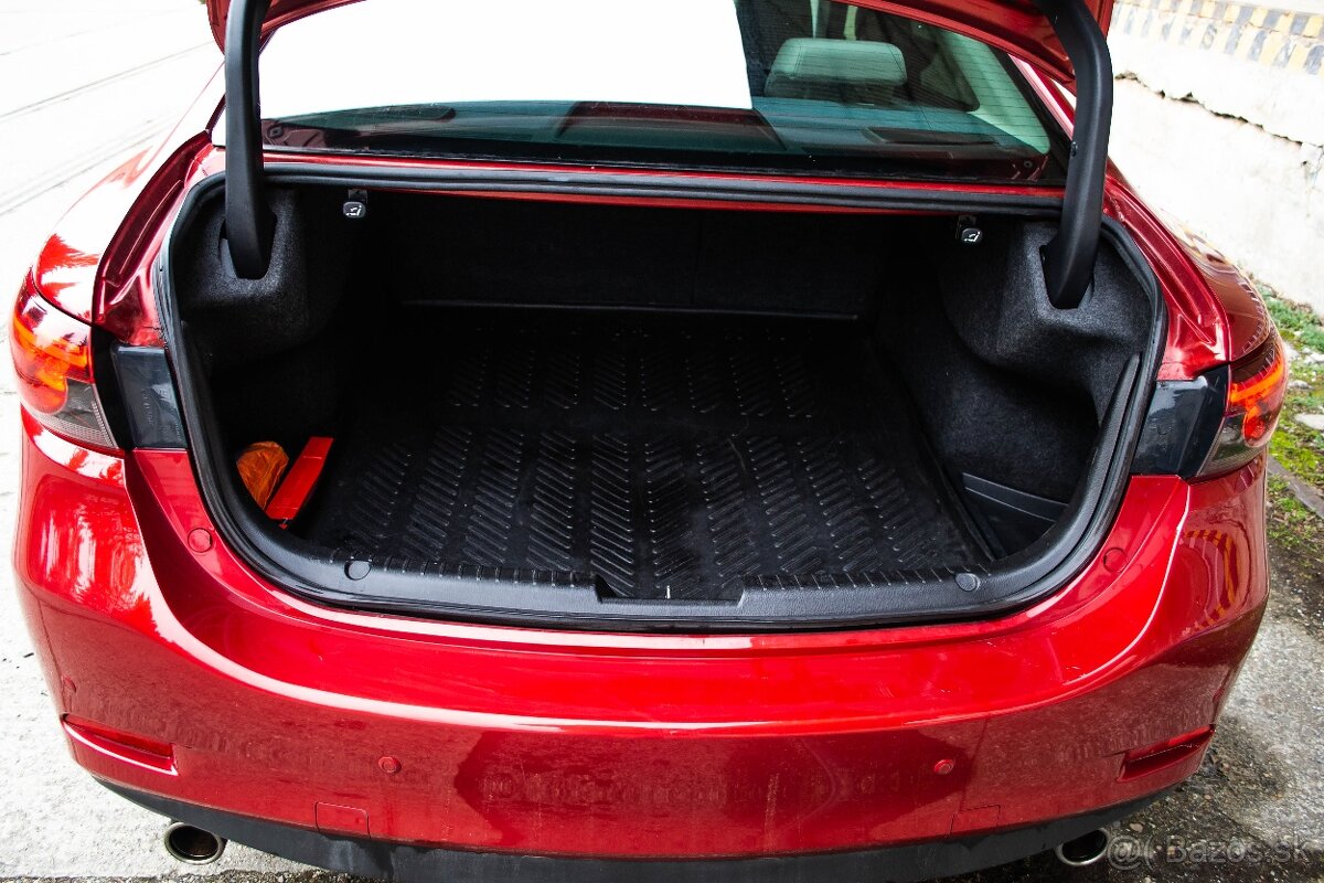 Mazda 6 2.5 Skyactiv-G Revolution TOP A/T - 20