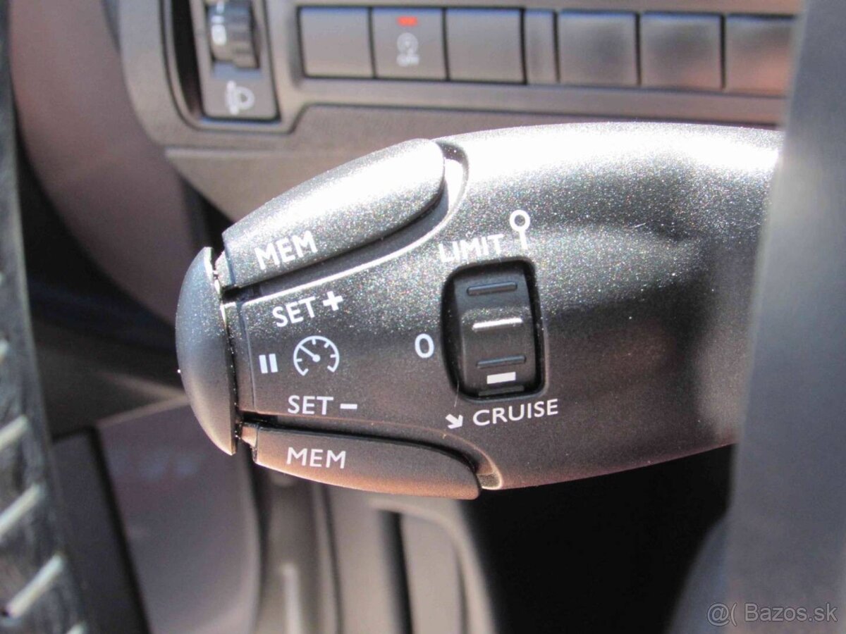 Peugeot 308 Break/SW 1.5 BlueHDi Active - splátka 175,-€ - 20