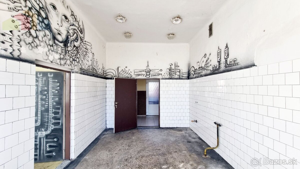 REZERVOVOVANÉ BUDOVA vo VRBOVOM - centrum - 20