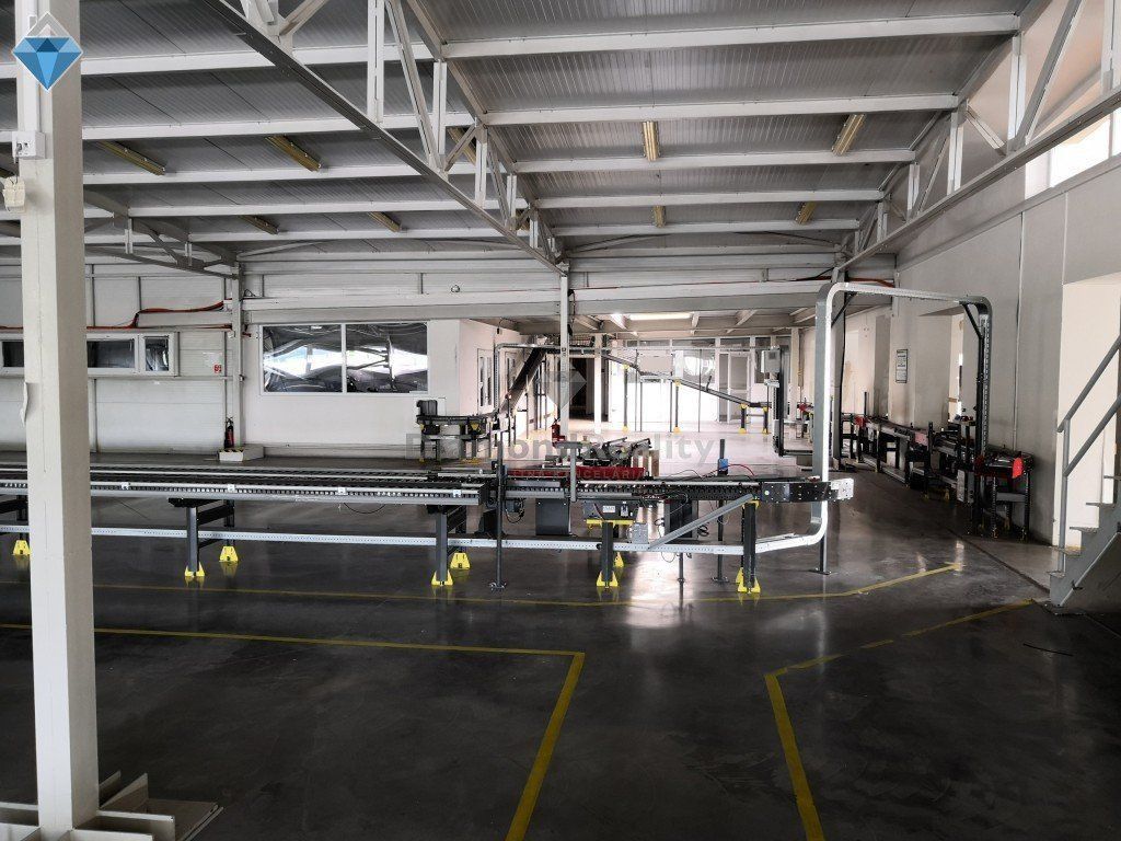 Na predaj logisticko-priemyselná budova v Malom Šariši - 20