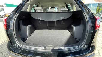 Mazda CX-5 2.2 Skyactiv-D AWD Revolution A/T nové v SR - 20