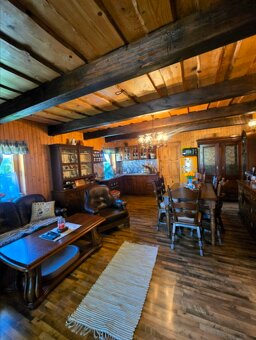 Na predaj drevenica s veľkým pozemkom - 1194 m² a bazénom v - 20