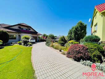 Na predaj 2 RD v Partizánskom - Veľké Bielice pozemok 1730 m - 20