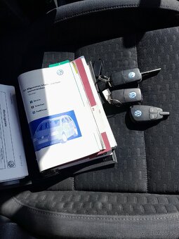 VW Touran 1.9TDi DSG - 20