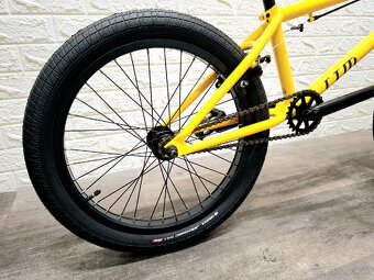 Ponúkam na predaj bicykel BMX CTM POP   20" - 20
