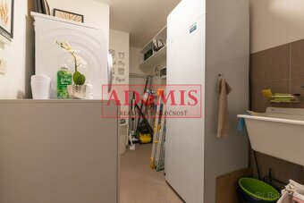 ADOMIS - priestraný rodinný dom, bazen, dvojgaráž, Rulandská - 20