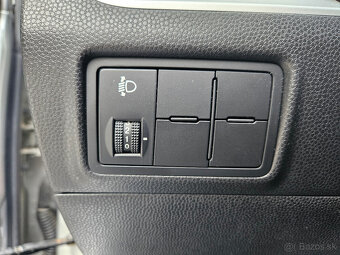 Kia Picanto 1.0i benzín 2012 - 20