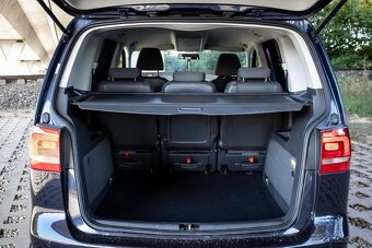 Volkswagen Touran 1.6 TDI BlueMotion Technology Comfortline - 20