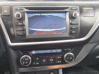 Toyota Auris Touring Sports 1.4 l D-4D DPF Style za 5.690 € - 20