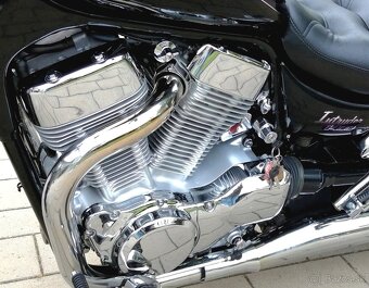 SUZUKI INTRUDER 1400, / TOP krásny originál stav, - 20