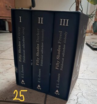 Icebreaker, Vazka v jantari, Pribeh slona, Zaklinac - 20