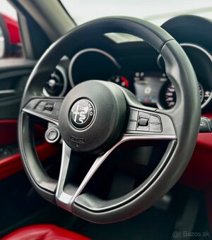 Alfa Romeo STELVIO 2.2 JTD A/T 118 kW 2019 - 20