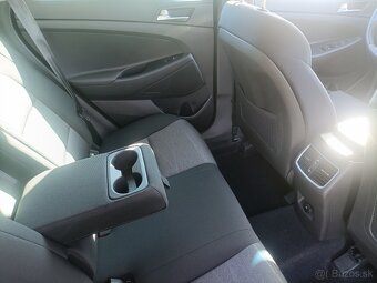 HYUNDAI  TUCSON 1.6 CRDI STYLE ,4x4  , 38661 Km  TOP STAV - 20
