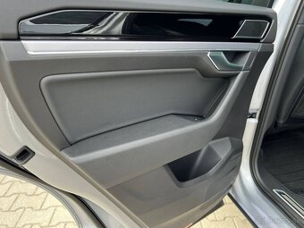 Volkswagen Touareg 3.0 V6 TDI SCR 286k R-Line 4Motion Tiptro - 20