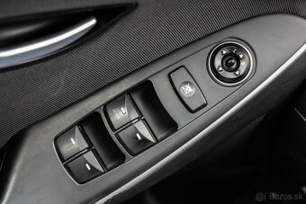 Hyundai i30 Combi 1.6 CRDi 81 kW 2015 - 20