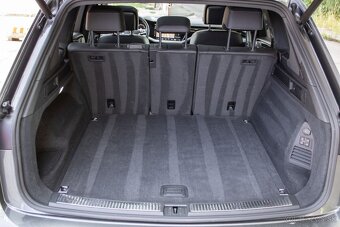 Volkswagen Touareg 3.0 V6 TDI SCR 286k R-Line 4Motion - 20